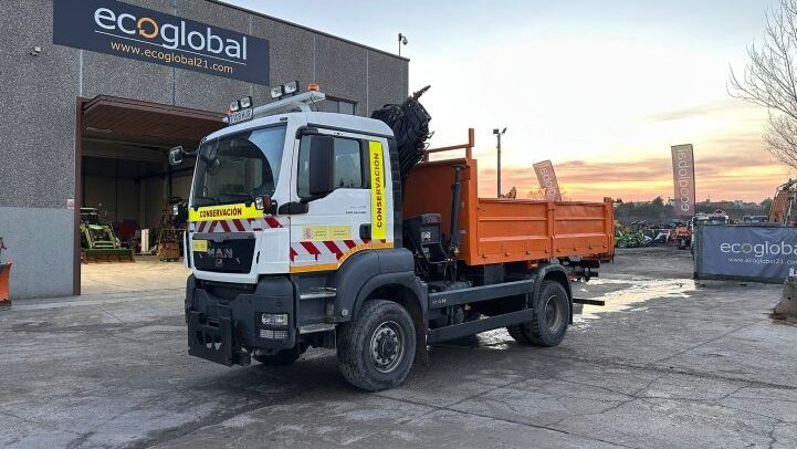 MAN TGS 18.360**4X4-TIPPER-GRUA***