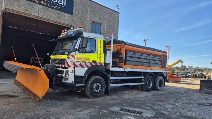 VOLVO  FM66 6x6 **PLATFORM**