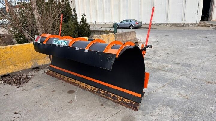 GILETTA  SNOW PLOUGH BLADE 