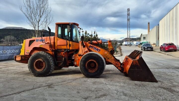 FIAT KOBELCO  W190