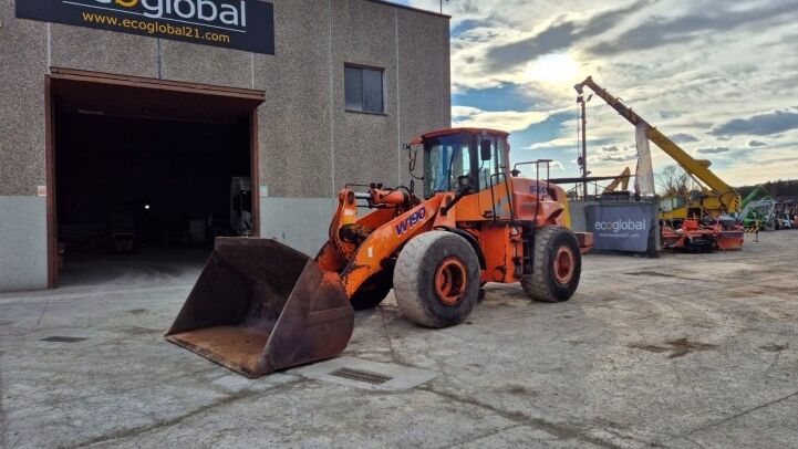 FIAT KOBELCO  W190