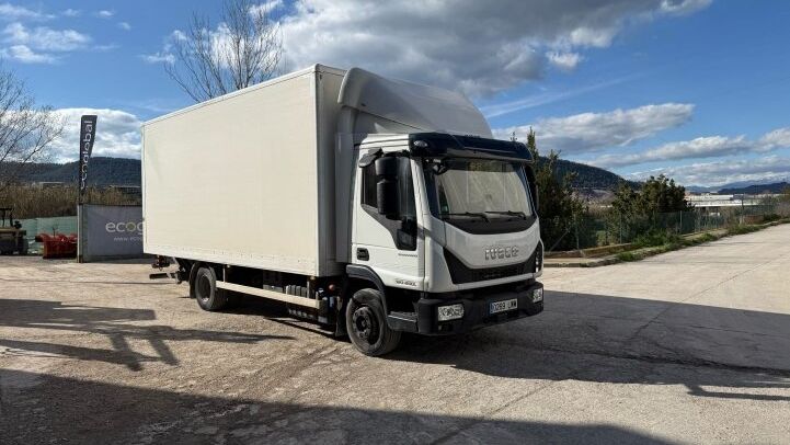 IVECO  CARGO CHARGE 120-250L***CLOSED BOX***