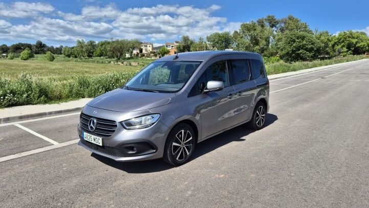 - MERCEDES BENZ T-CLASS VAN