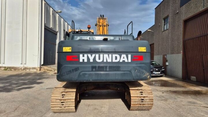 HYUNDAI  HX220L