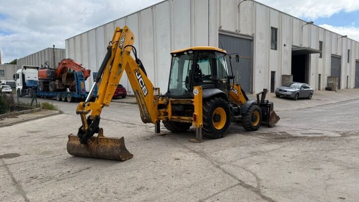 - JCB 3CX MIXED BACKHOE LOADER
