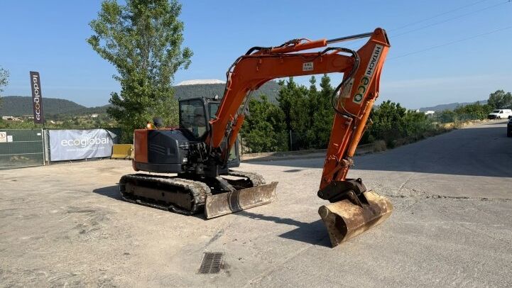 HITACHI  ZX85 US B-5A