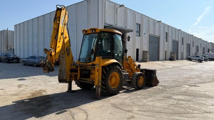 JCB 3CX ***FRONT QUICK HITCH***