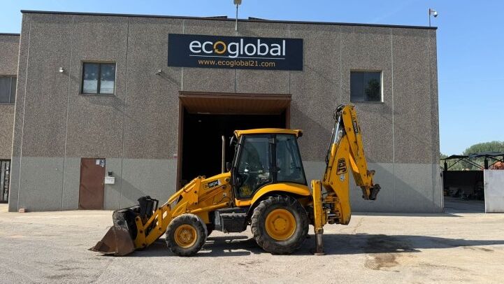 JCB 3CX ***FRONT QUICK HITCH***