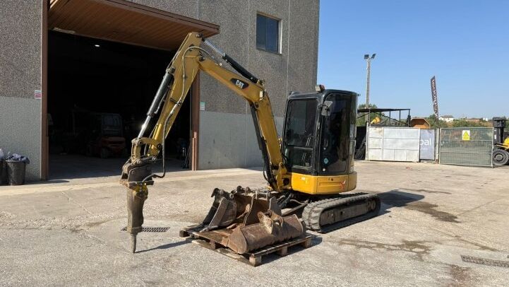CATERPILLAR  304E CR***FULL EQUIP*A/C**