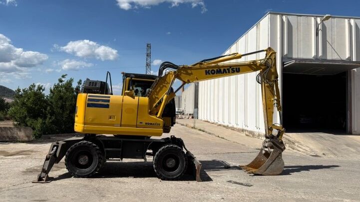 KOMATSU PW148-11