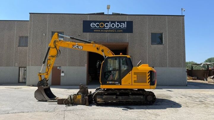 JCB  131X LCD