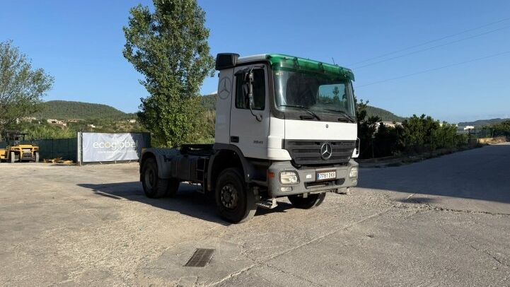MERCEDES BENZ ACTROS 2041 4X4