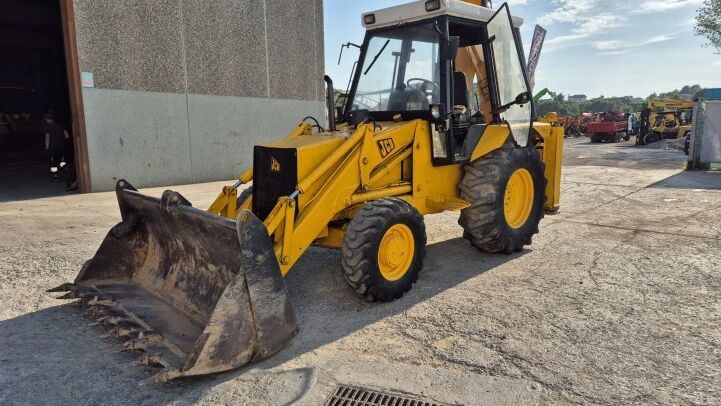 JCB 3CX TURBO ***EXTENDABLE/CLAMSHELL BUCKET***
