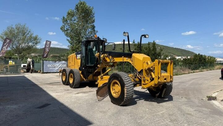 CATERPILLAR  140M3 AWD***REGISTERED***