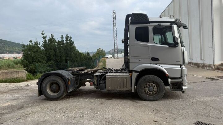 MERCEDES BENZ AROCS 1851***4x4
