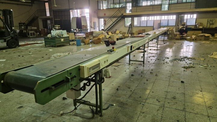 - CONVEYOR BELT