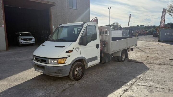 IVECO WOMAN 35c12 HPI