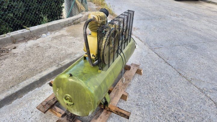 PUSKA AIR COMPRESSOR