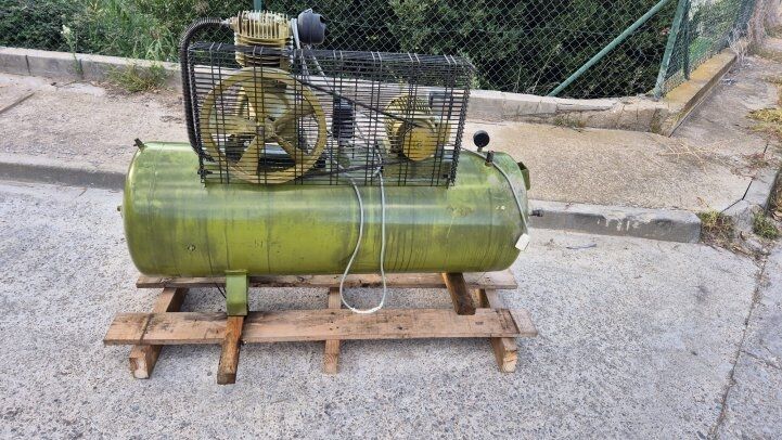 PUSKA AIR COMPRESSOR