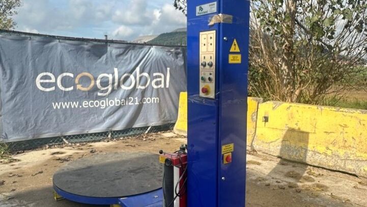 - ENFARDADORA SEMIAUTOMÁTICA PARA PALETS EUROPEOS