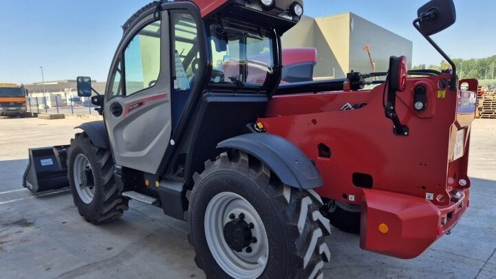 - ALQUILER DE MANIPULADOR TELESCÓPICO