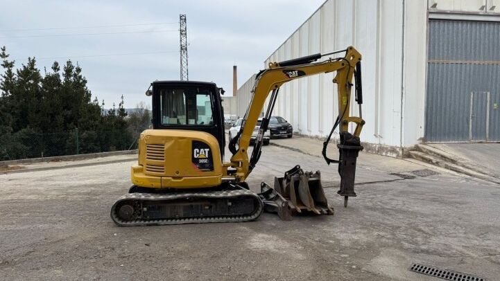 CATERPILLAR 305E2