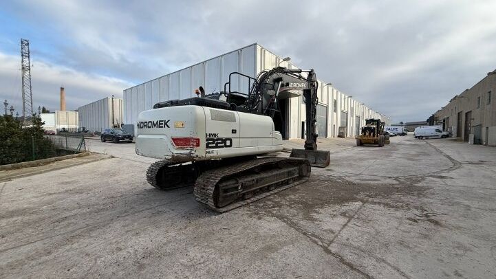 HIDROMEK HMK220 NLC-3B