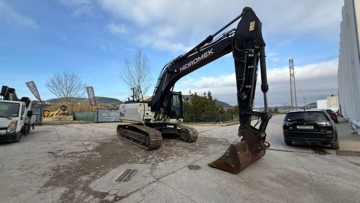 HIDROMEK HMK220 NLC-3B