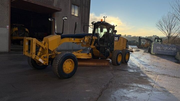 CATERPILLAR CATERPILLAR 12M3 AWD***IMMACULATE/REGISTERED***