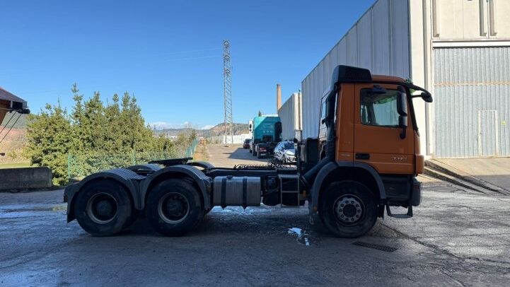 MERCEDES BENZ  ACTROS 3348S
