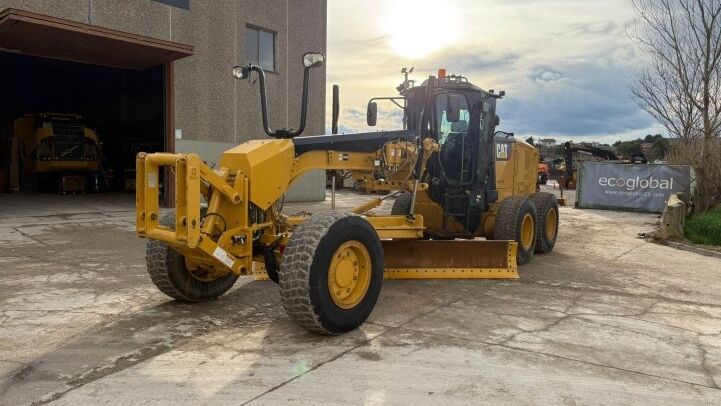 CATERPILLAR 12M3 AWD***IMMACULATE/REGISTERED***
