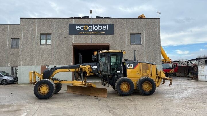 CATERPILLAR 140M AWD 6x6