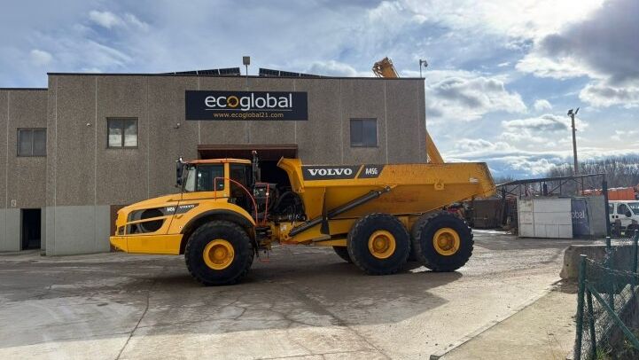 VOLVO A45G 2022