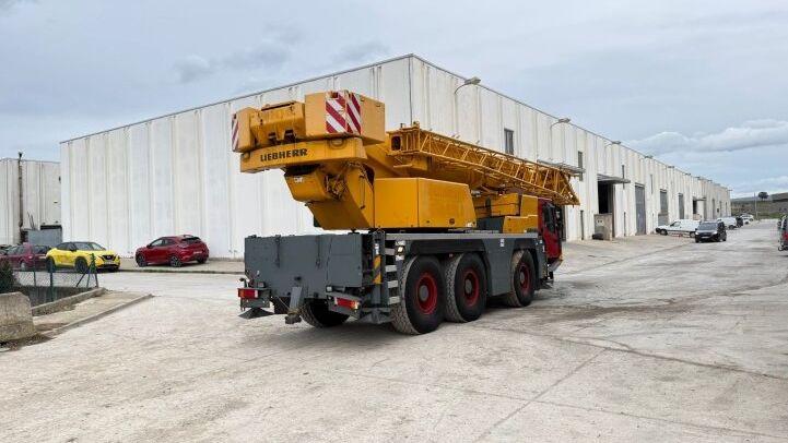 LIEBHERR LTM 1050-3.1