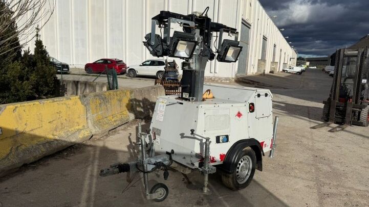 SMC TL-90P LED LIGHTING TOWER