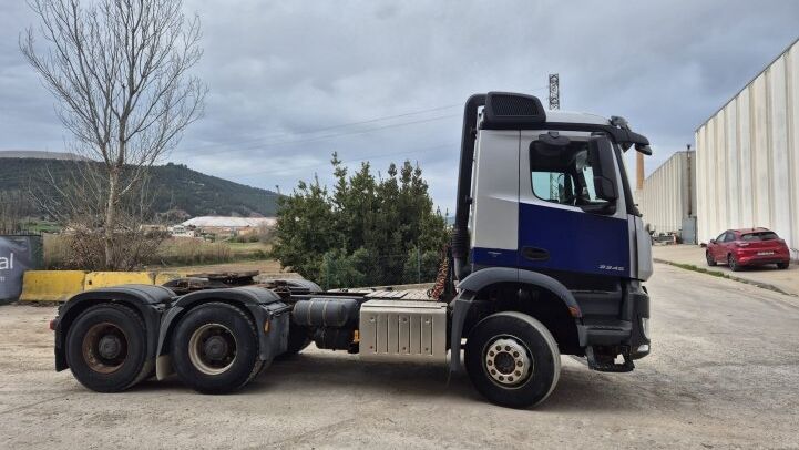 MERCEDES BENZ AROCS 3345S