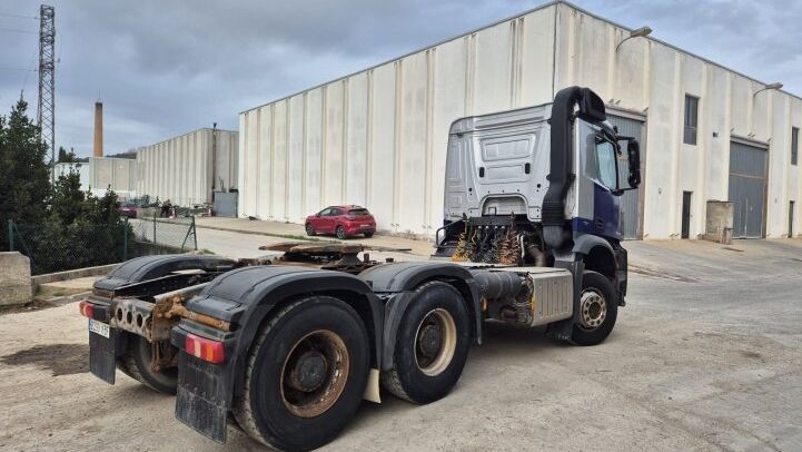 MERCEDES BENZ AROCS 3345S