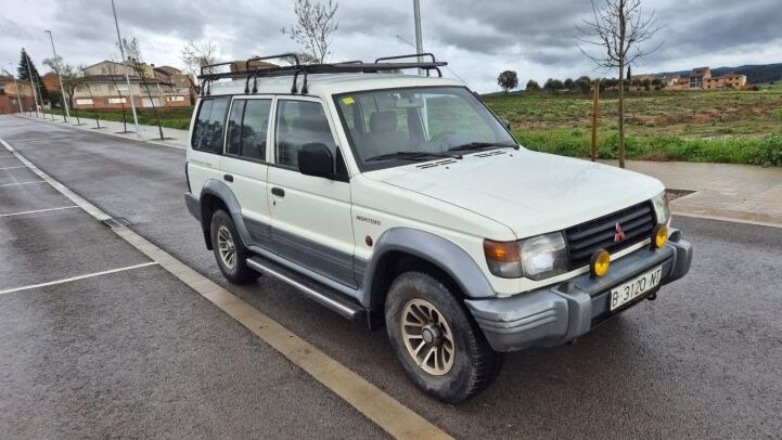 MITSUBISHI  MONTERO 4X4 ***IMPECCABLE***
