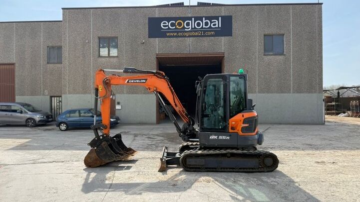 DEVELON DX55 R-7***IMMACULATE***