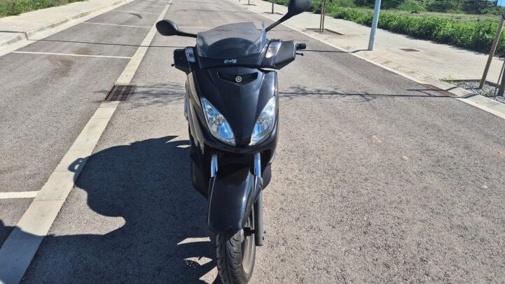 YAMAHA XMAX 125