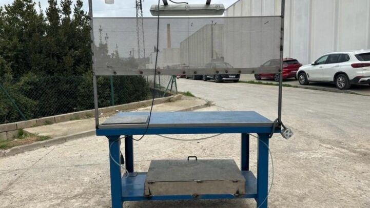 - LOT OF METAL WORK TABLES