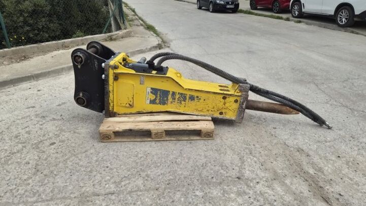 EPIROC  MB1200 ***LIKE NEW***