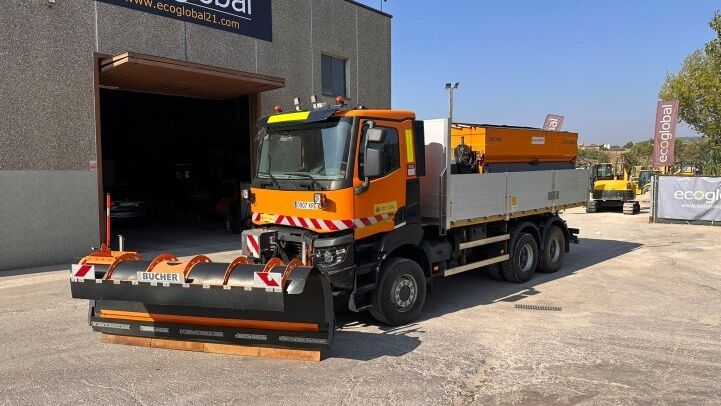 RENAULT K460 6X6 ***SNOW PLOW WITH SALT SPREADER***