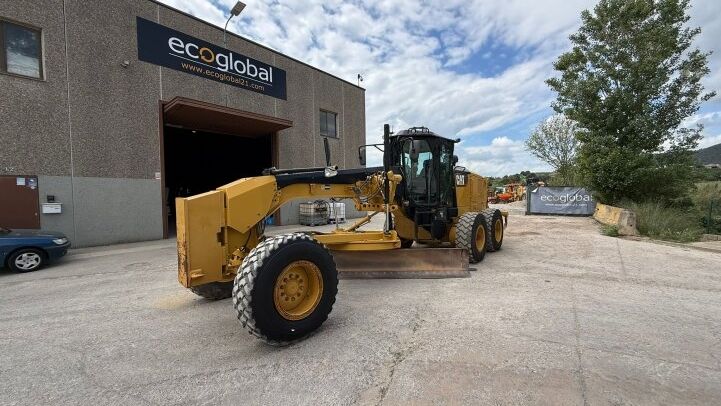 CATERPILLAR  140M3 ***MATRICULADA***