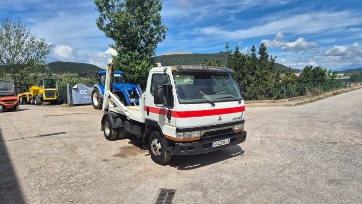 MITSUBISHI CANTER ***PORTACONTENEDORES***