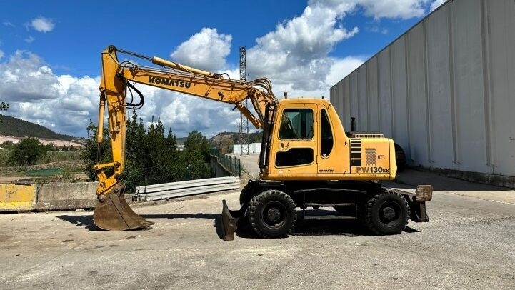 KOMATSU PW130 ES-6K
