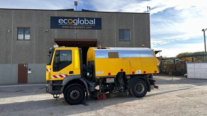 IVECO BUCHER CITYFANT 60 SWEEPER