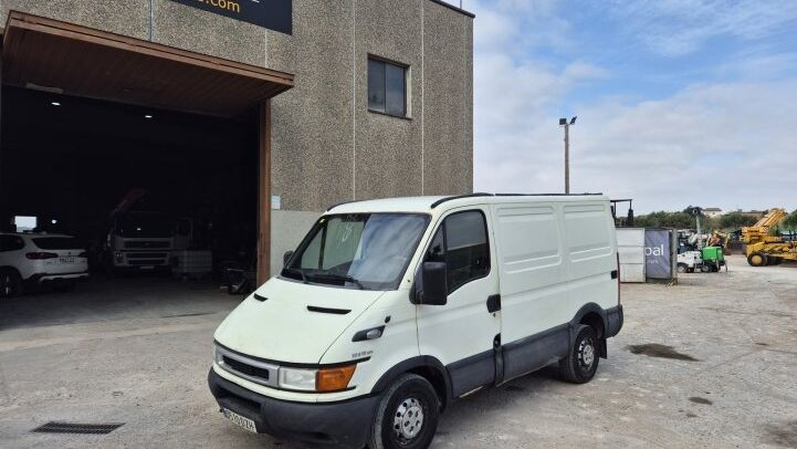 IVECO  35S12