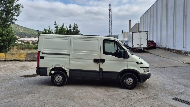 IVECO  35S12