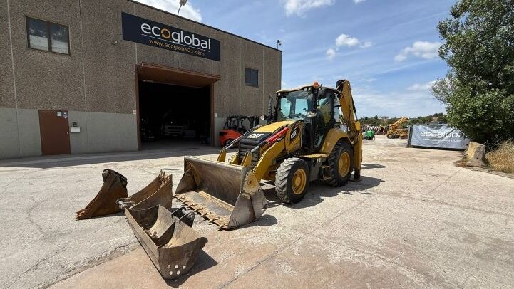CATERPILLAR  428 F2 **FULL EQUIP**